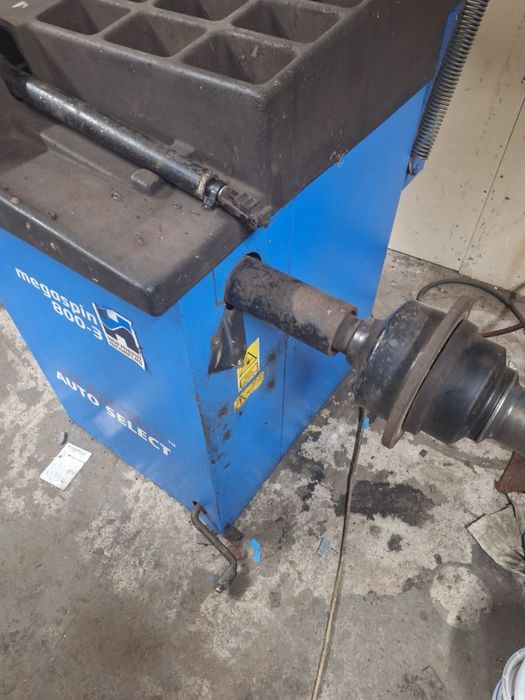 Баланс машина внос от Англия