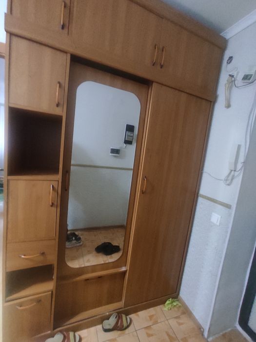 Продается   шкаф
