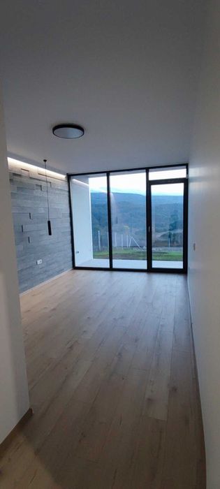 Продава се Къща в с. Оброчище, Област Добрич - 104 кв.м за 1539 €/кв.м - Снимка #17