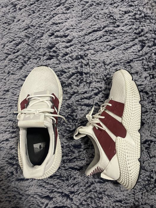 Adidas in stare bun