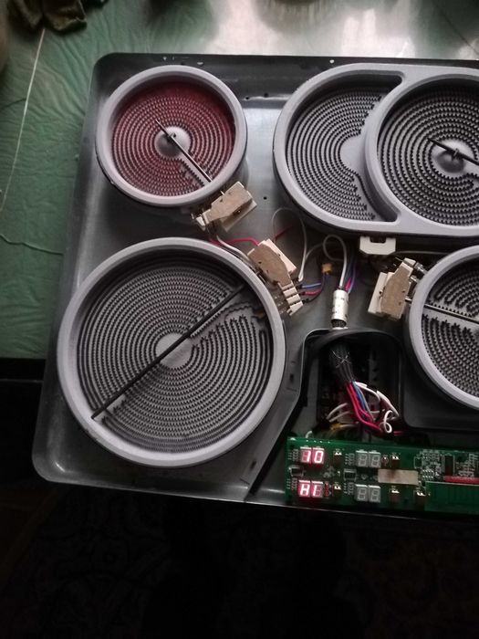 Варочную панель по запчастям