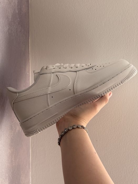 Airforce one white