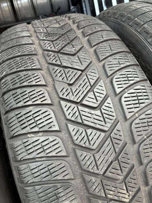 235/55/19 Пирели Зимни Run Flat