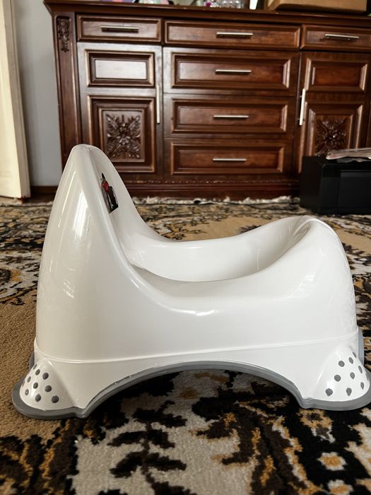 Детский горшок