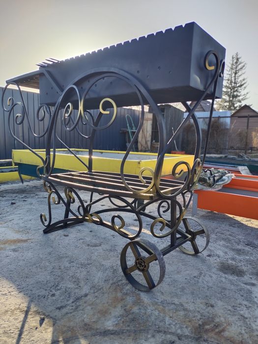 Продам мангал новый