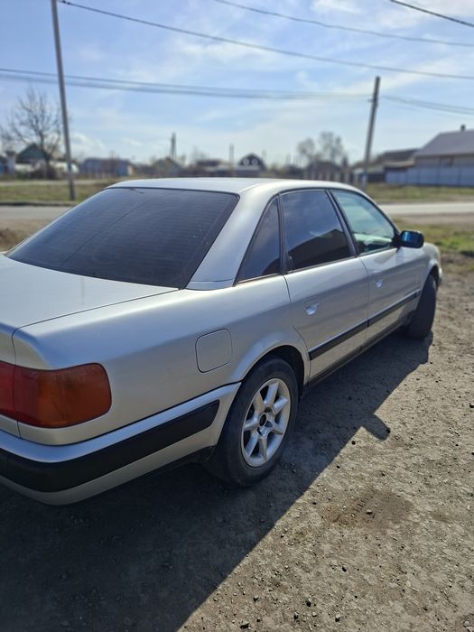 Ауди 100с4 продам