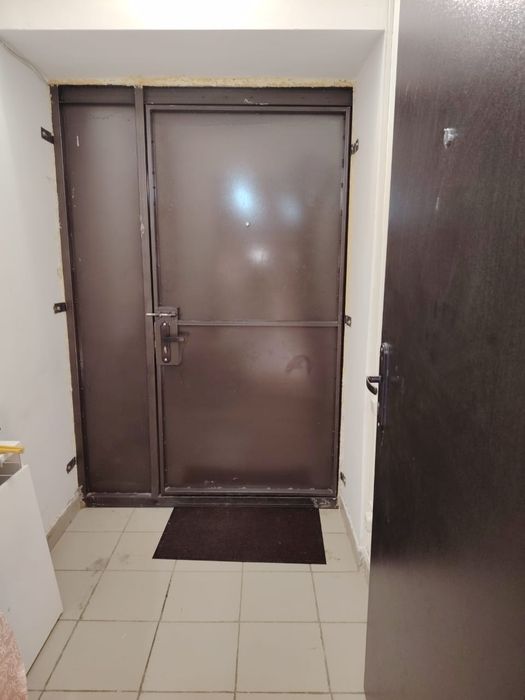 Сдам двух комнатную квартиру