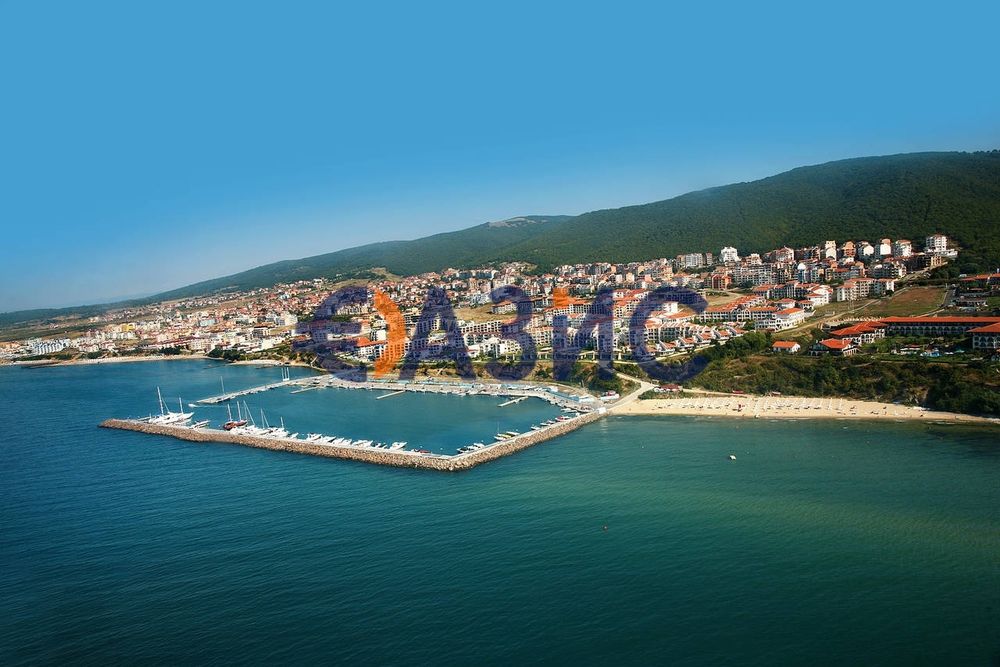 Продава се Двустаен апартамент в Свети Влас - 64 кв.м за 2302 €/кв.м - Снимка #14