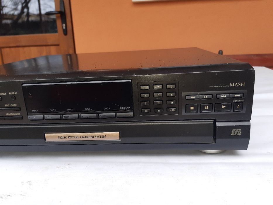 Cd player Technics SL PG9