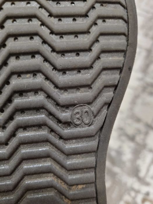 Продам детские сапожки