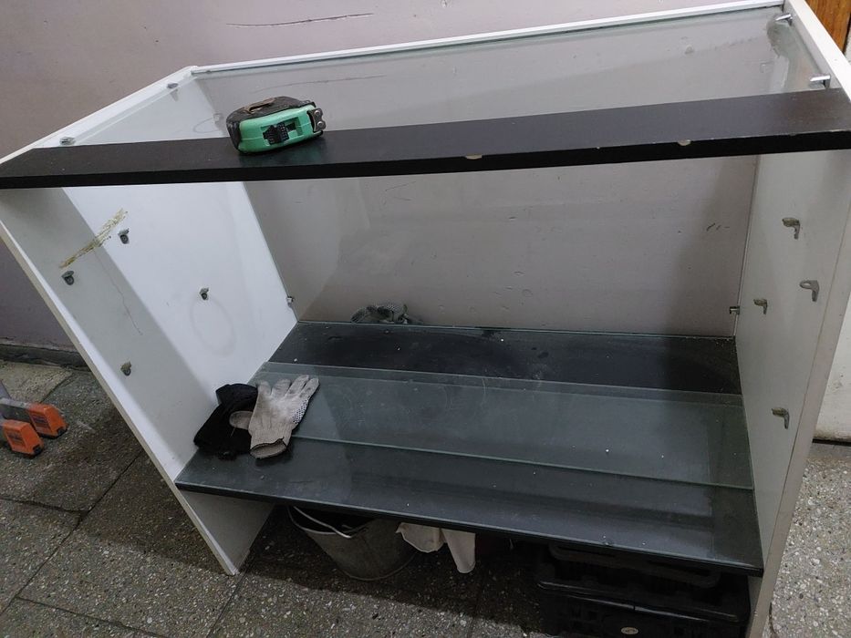 Продам   витрину