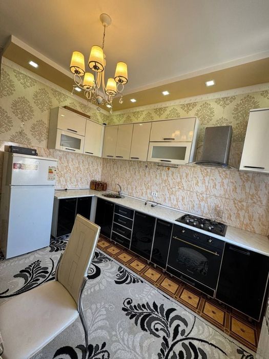 1 хонали люкс квартира ижарага берилади!!