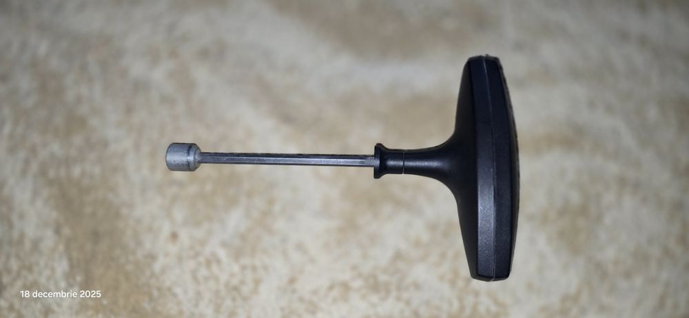 Vând bare transversale pt Jetta 2011+
