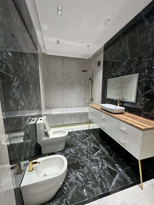 Уй сотилади  Учкахрамон гулистон масжид олдида