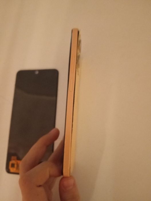 Продам redmi note 12 4g на запчасти