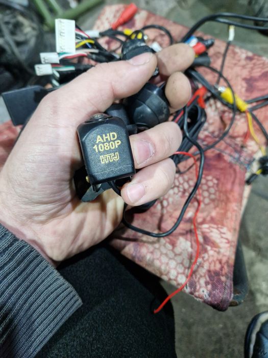 Teyes cc3 2k 6/128 полный комплект с камерами 360 и регистратором.