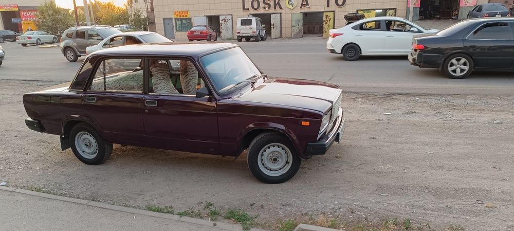 Ваз2107 в отличном состоянии