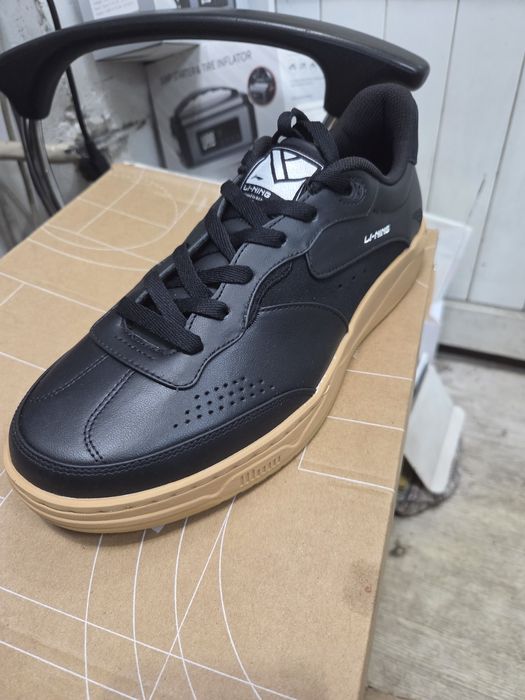 Li-Ning - обувь.