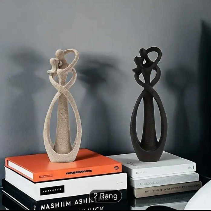 Suvinir (Сувиниры) Zamonaviy abstrakt sanat dekorativ Juftlik haykali