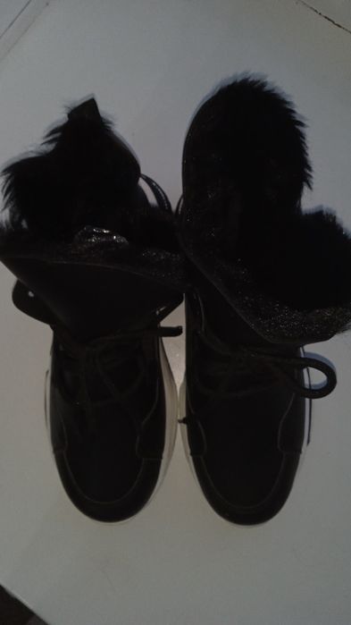 Продам обувь на зиму