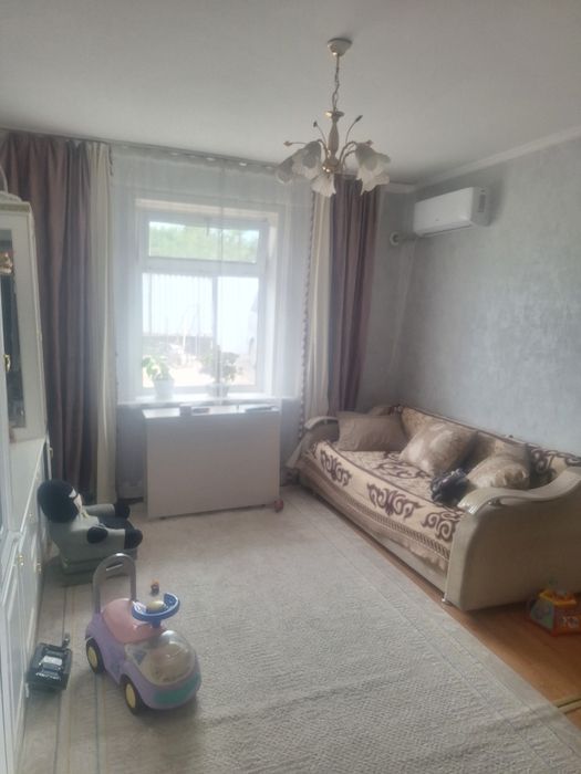 Полдома на 64квартале