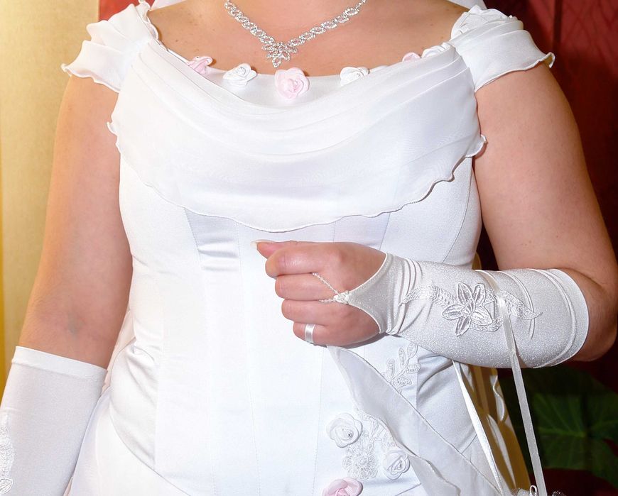 Rochie mireasa alba
