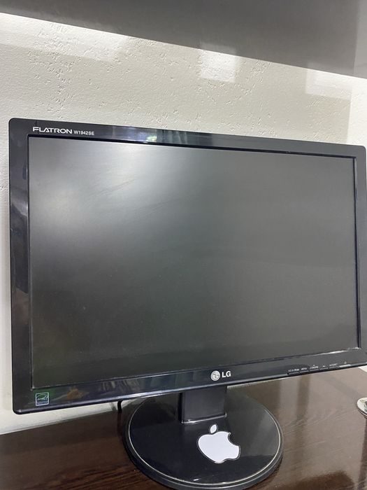 LG компьютер 2013 жыл алынган