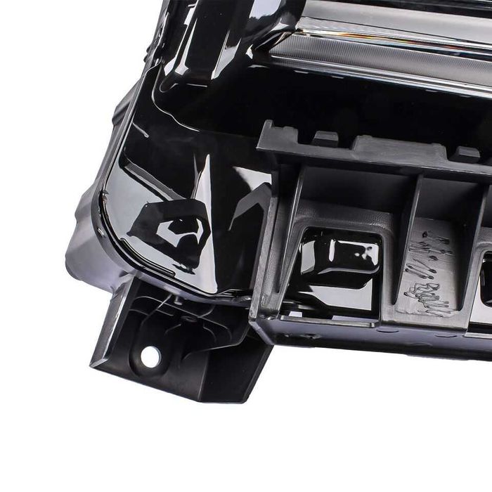 Chevrolet Tahoe oldi fara ФАРЫ ШЕВРОЛЕ ТАХО