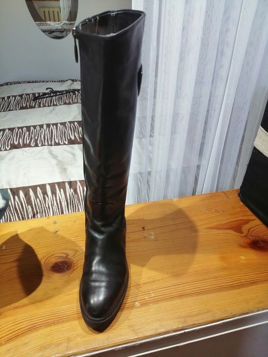 Продам сапоги женские