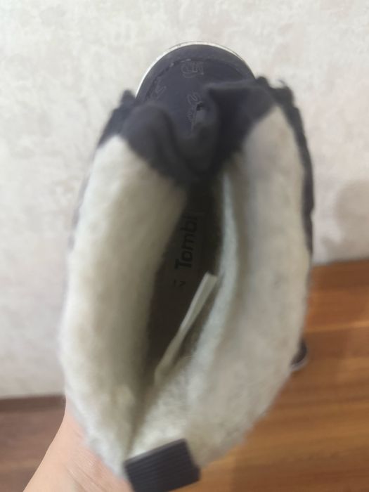 Продам ботинки детские