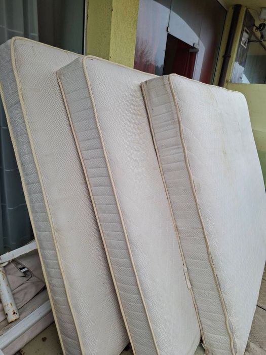Матраци в добро състояние 200/180; 200/120