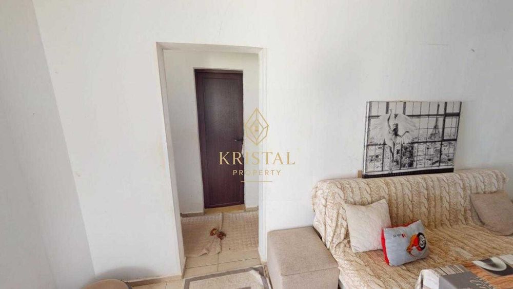 Продава се Тристаен апартамент в с. Кошарица, Област Бургас - 68 кв.м за 1162 €/кв.м - Снимка #3