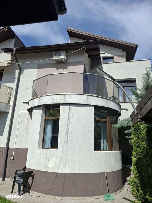 Casă 8 camere // Barbu Văcărescu