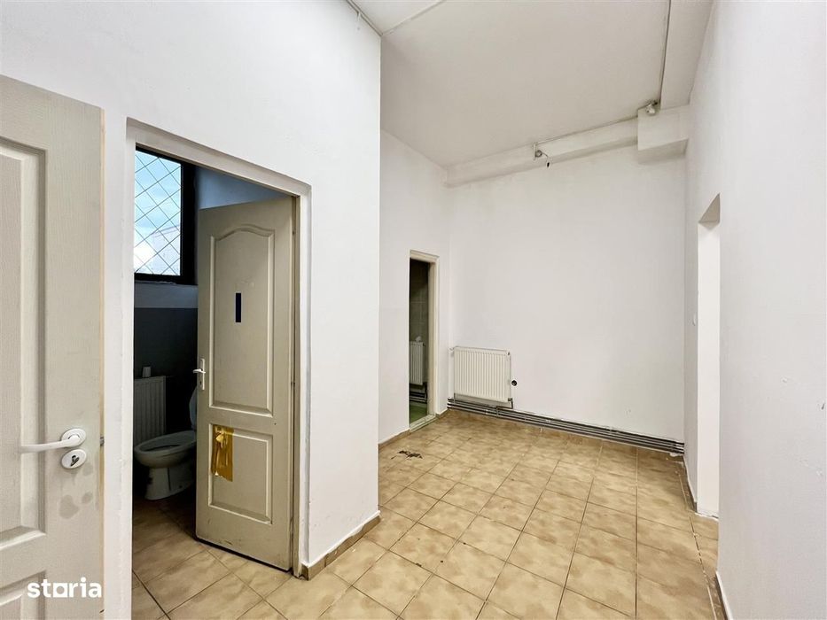 Spațiu comercial de închiriat – 177 mp – vitrină la stradă – Ștrand