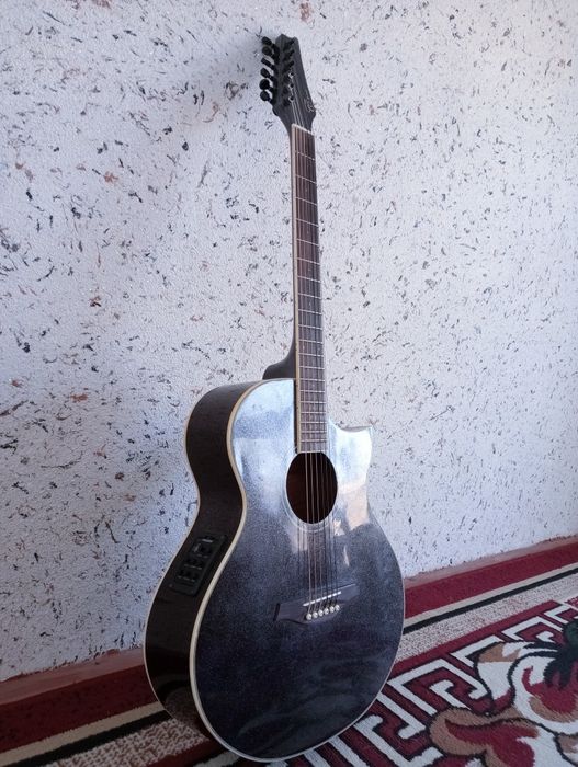 Gitara akustik   140$