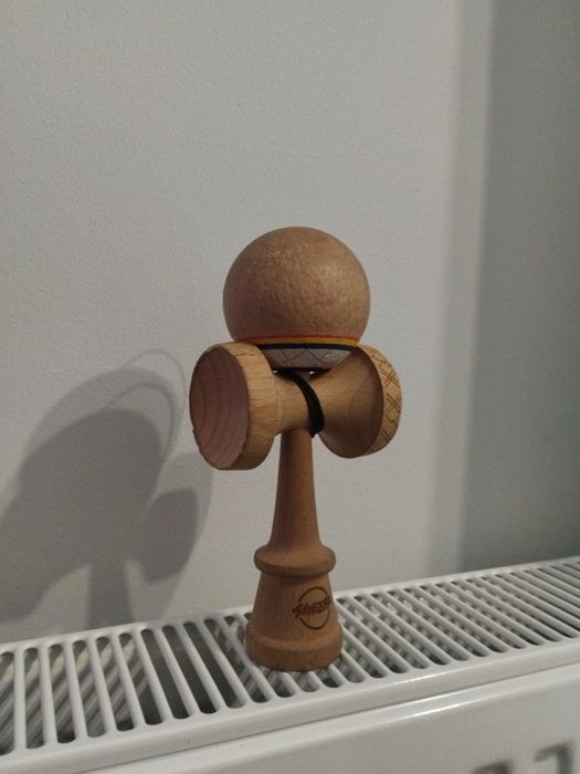 Kendama sweets broken shape romb
