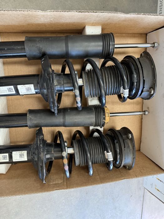 Suspensie VW Golf Gti