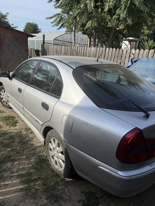 Vand/Dezmembrez Mitsubishi Carisma 1.8 GDI an 2001