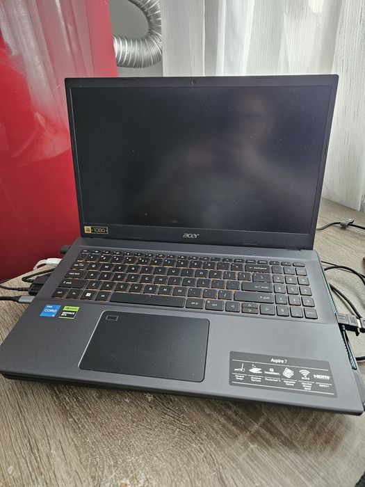 Laptop Gaming Acer Aspire 7 , I5 12450 , RTX 3050 , 16GB RAM