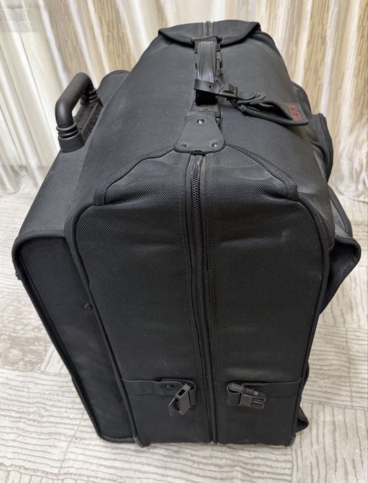 Чемодан портплед TUMI Alpha (на колесах)