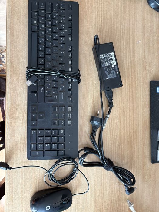 Моноблок hp pro one core i5 7500