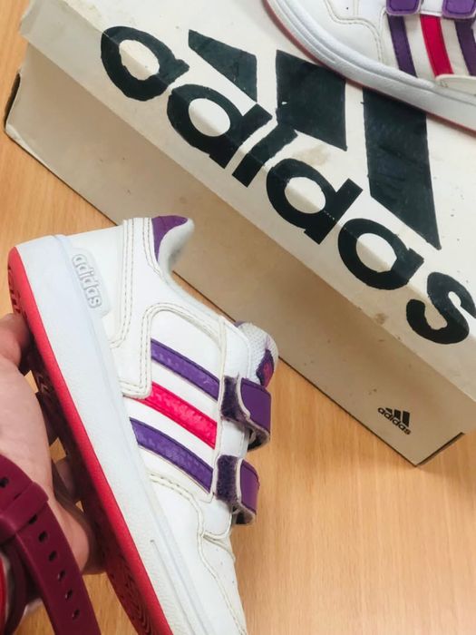 Adidasi fata ADIDAS-marimea 26,inte16,5cm,nu PIELE,GEOX,SALOMON