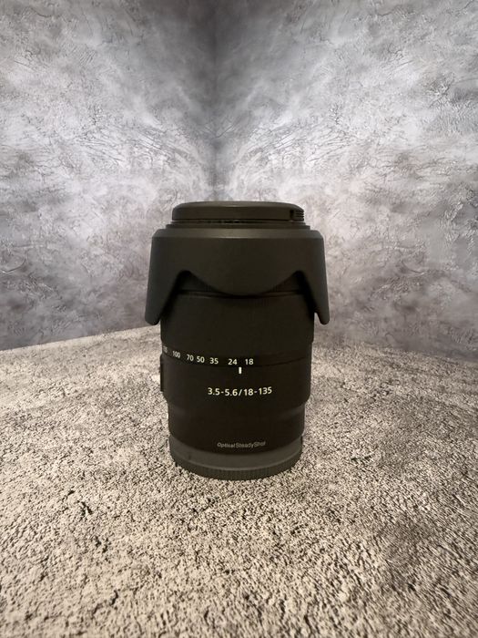Sony A6700 +18-135мм китовый обьектив в идеальном состоянии