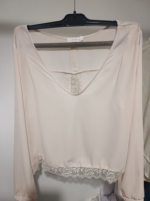 Елегантни дамски ризи