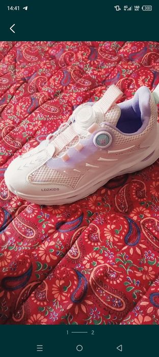 Тапучка и красофка сотиладиразмер35кизларимиз ун красофка сотилади