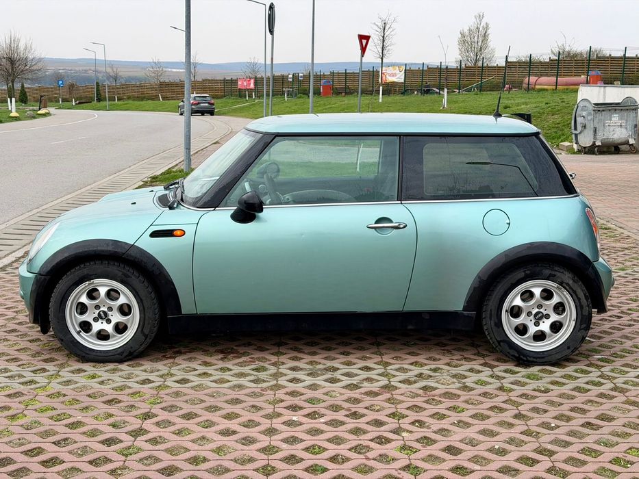 Mini one* 1,6 benzina* manual