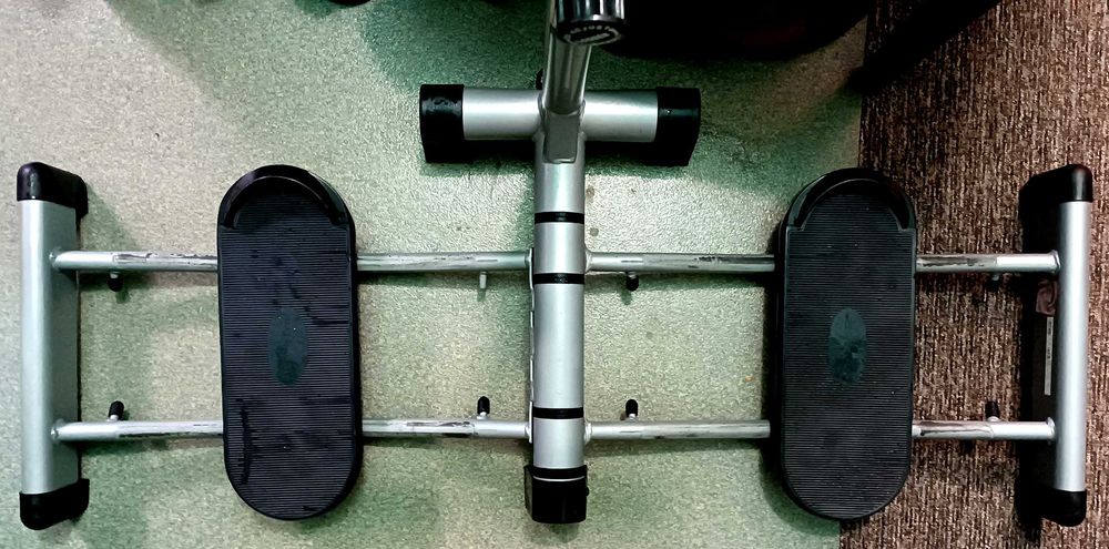 Aparat fitness pentru picioare ,,LEG MAGIC,,