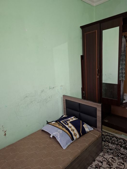 Уй сотилади Кибрай туман Ёшлик махалласи 3/3/4, 77-серия