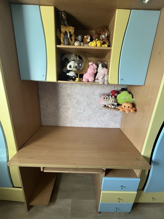 Продам детский шкаф