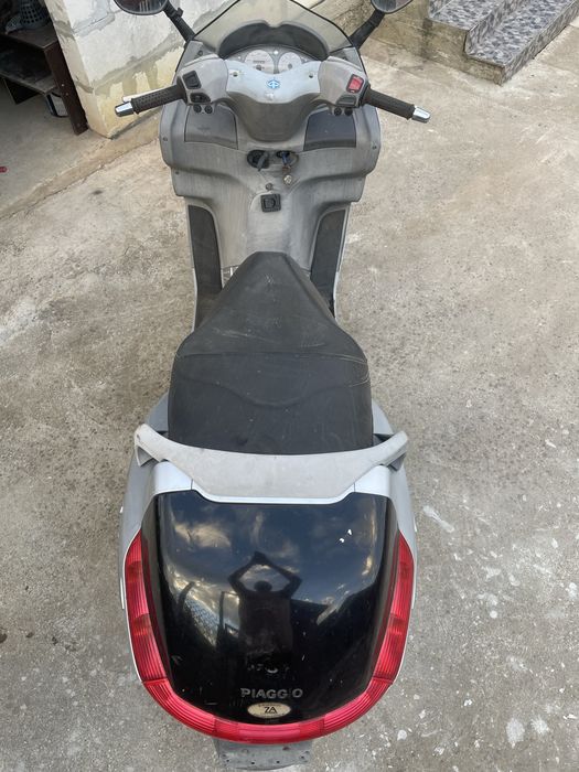Scuter piaggio x8